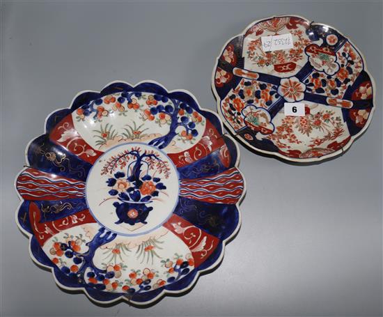 2 Imari dishes